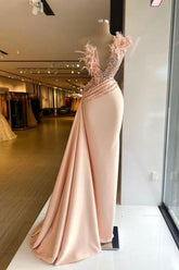 Charming V-Neck Long Prom Dress Satin Sleeveless Evening Dress with Fur